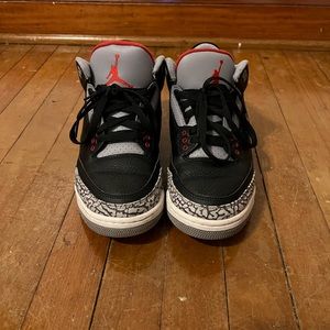 Jordan 3 Black Cement 2018 Used With Damaged Box